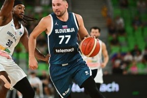 PG电子- 东契奇遭严防无碍拆解防守 关键球金鸡独立羞辱kd 