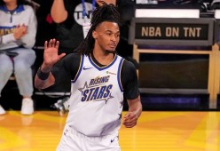 PG游戏-尤文图斯观众热烈欢呼！，姆巴佩迎来五赛季出色发挥上演精彩一战(安德雷亚阿涅利尤文图斯)